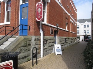 cowichanseniorscentrebc-small-300x225