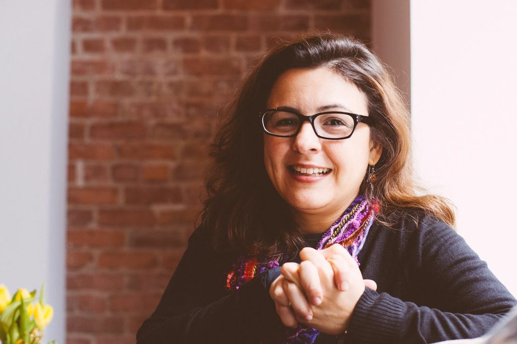 (9) Bianca Freire-Medeiros