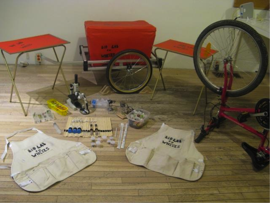 Figure 1: View of the Biolab-on-Wheels Sept. 2013