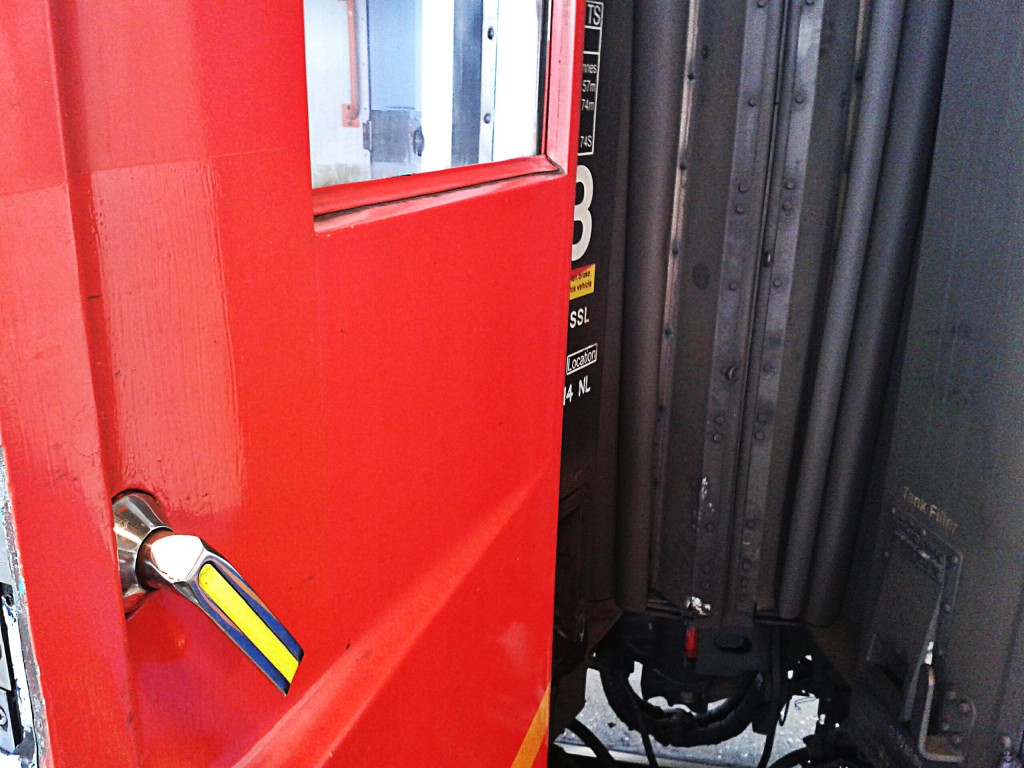 Fig. 4: Steve Jones, sound study: non-space, Leicester, 2014. iPad, Turnado, Audiobus, TWRecorder. 