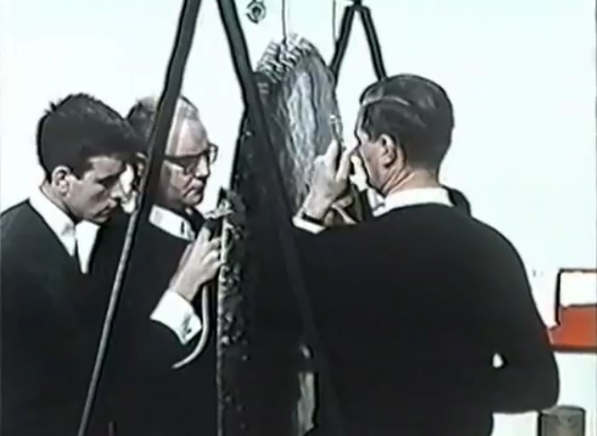 Fig. 5.1: Mikrophonie I (1964), performed by Aloys Kontarsky, Alfred Alings, Harald Bojé, Johannes G. Fritsch and Karlheinz Stockhausen, Hugh Davies. Copyscreen: movie by François Béranger, groupe de recherches musicales de l'O.R.T.F., 1966.